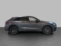 Usata Audi Q8 S-Line 286 CV (210 kW) 2025 Grigio daytona perlato SUV