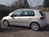 Usata VW Golf VI Highline 122 CV (89 kW) 2010 Argento Utilitaria