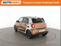 Usata Smart ForFour Basis 90 CV (66 kW) 2016 Marrone Utilitaria