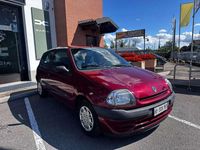 Usata Renault Clio II 58 CV (42 kW) 1998 Rosso Berlina