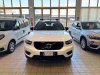 Usata Volvo XC40 R-Design 190 CV (139 kW) 2018 Bianco SUV