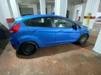 Usata Ford Fiesta 95 CV (69 kW) 2010 Blu/azzurro Berlina