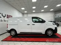 Usata Peugeot e-Expert Premium 56 kW (77 CV) 2021 Bianco Furgone