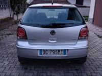 Usata VW Polo 69 CV (50 kW) 2006 Grigio Utilitaria