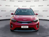 Second-hand Kia Stonic Urban 83 CP (61 kW) 2024 Roșu SUV