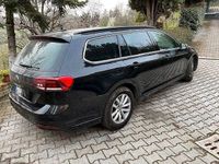 Usata VW Passat 150 CV (110 kW) 2022 Nero Station wagon