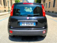 Usata Fiat Panda Lounge 69 CV (50 kW) 2017 Nero Utilitaria