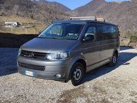 Usata VW California Comfortline 140 CV (102 kW) 2015 Grigio Furgone