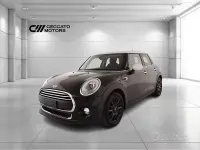Usata Mini Cooper D Hype 116 CV (85 kW) 2016 Nero Utilitaria
