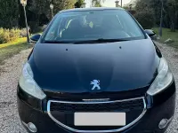 Usata Peugeot 208 Active 68 CV (50 kW) 2014 Bluazzurro Utilitaria