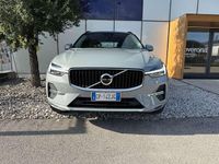 Usata Volvo XC60 197 CV (144 kW) 2023 Vapour grey SUV