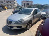 Usata Lancia Delta 120 CV (88 kW) 2010 Argento Utilitaria