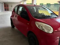 Begagnad Citroën C1 68 HK (50 kW) 2009 Röd Halvkombi