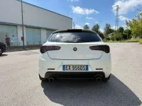 Usata Alfa Romeo Giulietta Progression 140 CV (102 kW) 2011 Utilitaria