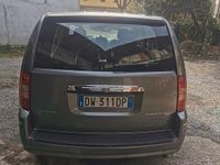 Usata Chrysler Grand Voyager 163 CV (119 kW) 2009 Grigio Monovolume