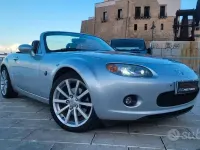 Usata Mazda MX5 160 CV (117 kW) 2006 Grigio Cabrio