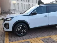 Usata Peugeot 2008 131 CV (96 kW) 2024 Bianco SUV