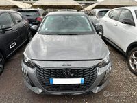Usata Peugeot 208 Allure 101 CV (74 kW) 2025 Grigio Utilitaria