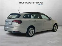 Usata Fiat Tipo Business 120 CV (88 kW) 2018 Grigio Station wagon