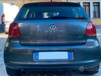 Usata VW Polo Comfortline 90 CV (66 kW) 2011 Grigio Utilitaria
