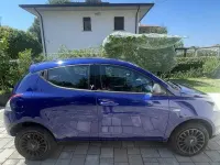 Usata Lancia Ypsilon 85 CV (62 kW) 2014 Bluazzurro Utilitaria