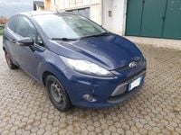 Usata Ford Fiesta 71 CV (52 kW) 2012 Blu Utilitaria
