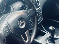 Usata Mercedes A200 Premium 136 CV (100 kW) 2015 Nero Berlina