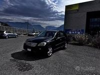 Usata Mercedes ML320 224 CV (164 kW) 2005 Nero SUV