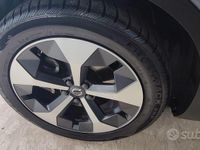 Usata Volvo XC40 Core 163 CV (119 kW) 2023 Grigio SUV