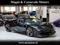 Usata Ferrari SF90 999 CV (734 kW) 2022 Nero Cabrio