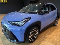 Nuova Toyota Aygo X 117 CV (86 kW) 2026 Lavander & black SUV