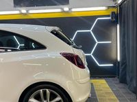 Usata Opel Corsa 2012 Bianco Coupé