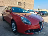 Usata Alfa Romeo Giulietta 120 CV (88 kW) 2020 Rosso Utilitaria