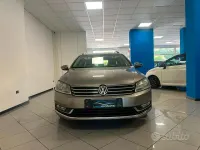 Usata VW Passat Highline 140 CV (102 kW) 2013 Beige Berlina