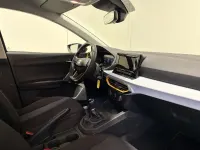 Käytetty Seat Ibiza Style 95 HP (69 kW) 2025 Harmaa Sedan