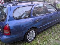 Usata Hyundai Lantra 114 CV (83 kW) 2000 Blu Berlina