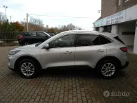 Usata Ford Kuga Titanium 120 CV (88 kW) 2020 Grigio SUV