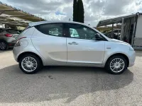 Usata Lancia Ypsilon Gold 95 CV (69 kW) 2013 Grigio Utilitaria