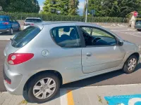 Usata Peugeot 206 60 CV (44 kW) 2011 Grigio Berlina