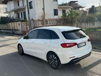 Usata Mercedes B180 Business 116 CV (85 kW) 2022 Utilitaria