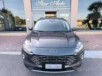 Usata Ford Kuga Titanium 120 CV (88 kW) 2021 Grigio SUV