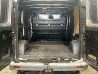 Usata Opel Vivaro 140 CV (102 kW) 2015 Blu/azzurro Monovolume