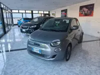 Usata Fiat 500e Icon 42 kW (58 CV) 2021 Grigio Berlina