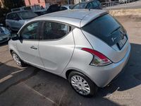 Usata Lancia Ypsilon 2015 Grigio Utilitaria