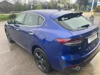 Usata Maserati Levante 275 CV (202 kW) 2018 Blu SUV
