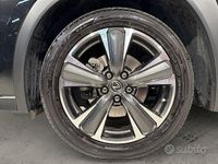 Usata Lexus UX 250h Luxury Line 184 CV (135 kW) 2019 Nero SUV