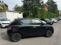 Usata Lancia Ypsilon Gold 69 CV (50 kW) 2021 Nero Utilitaria