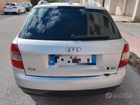Usata Audi A4 130 CV (95 kW) 2004 Grigio Station wagon