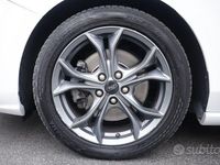 Usata Ford Focus ST-Line 120 CV (88 kW) 2021 Bianco Station wagon