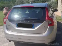 Usata Volvo V60 136 CV (100 kW) 2014 Station wagon